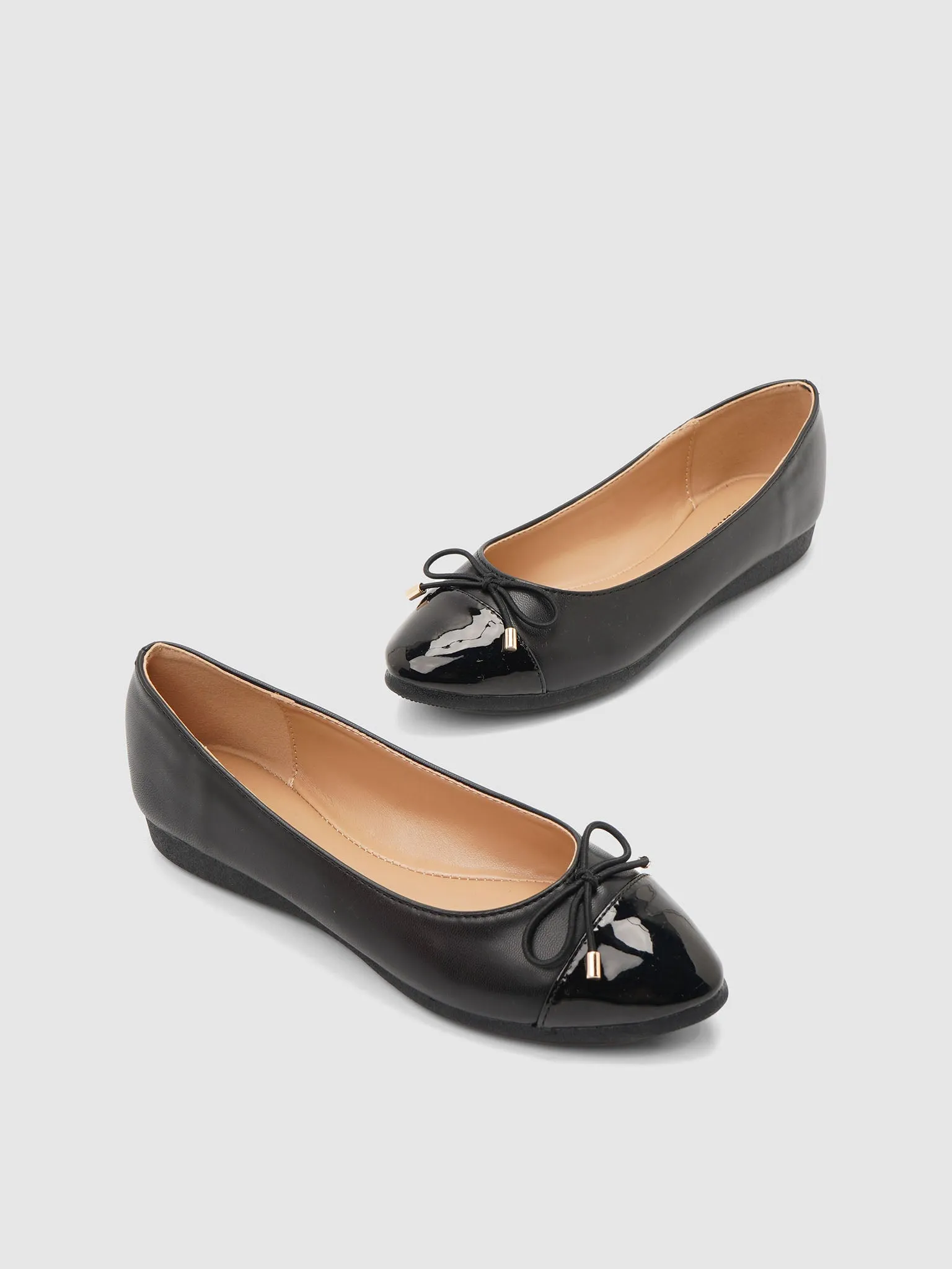 Darian Flat Ballerinas