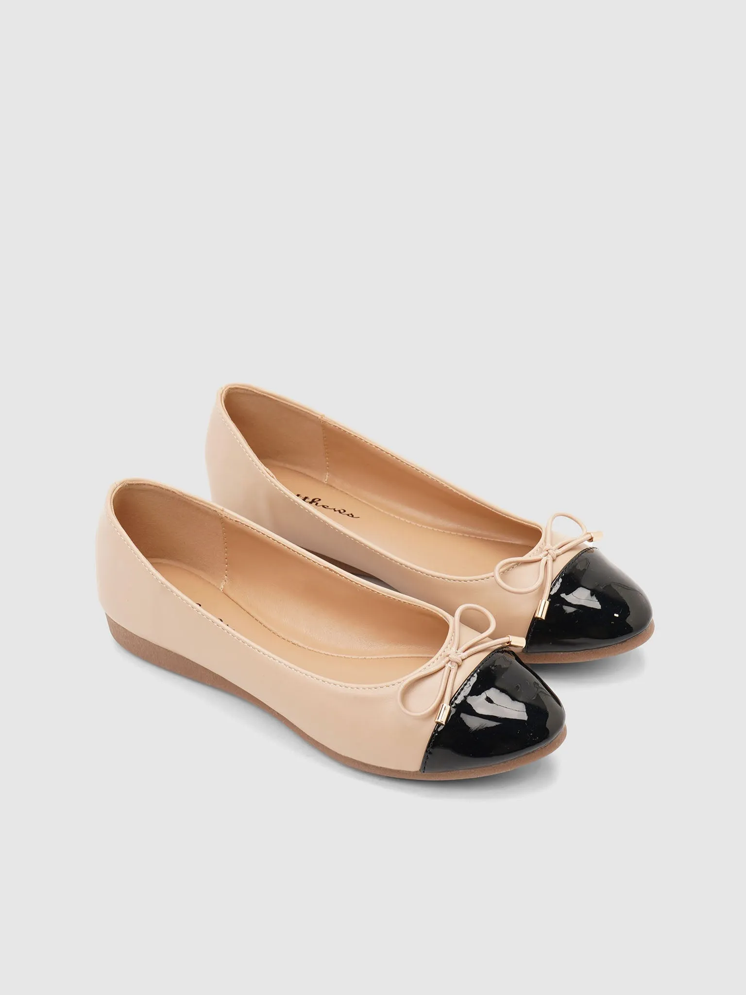 Darian Flat Ballerinas