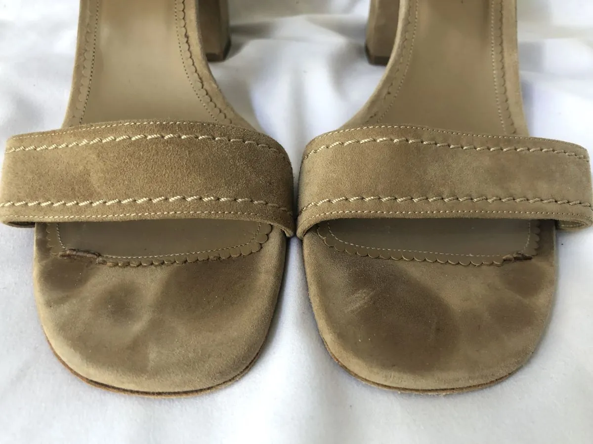 Loro Piana Size 10 Tan Suede Sandals
