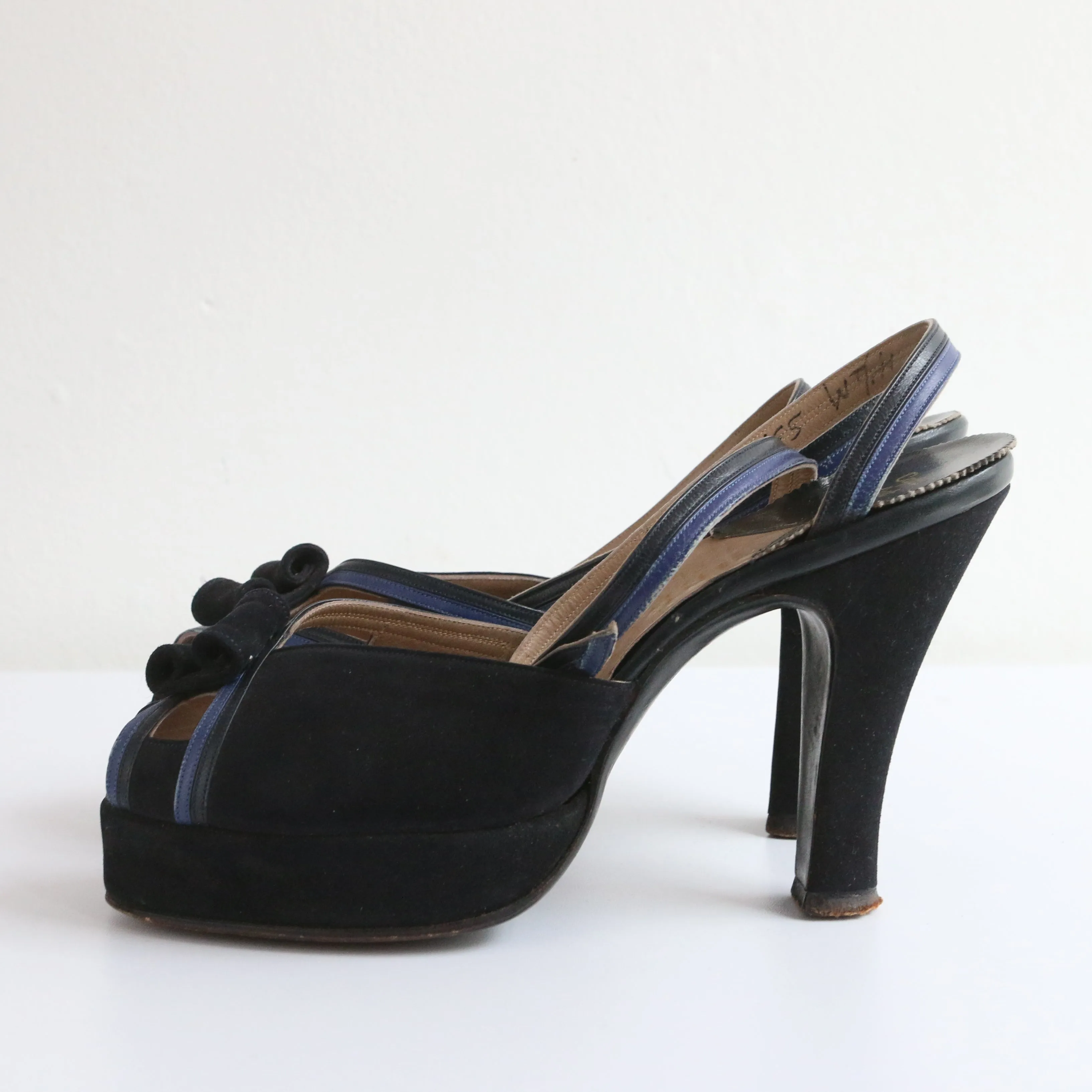 "Navy Suede & Cobalt" Vintage 1940's Blue Suede Peep Toe Platforms UK 2 EU 35 US 4