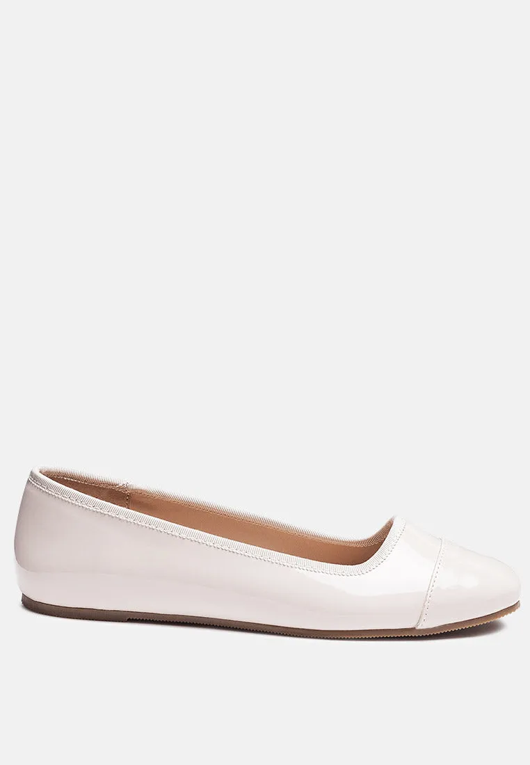 Round toe ballerina flat shoes