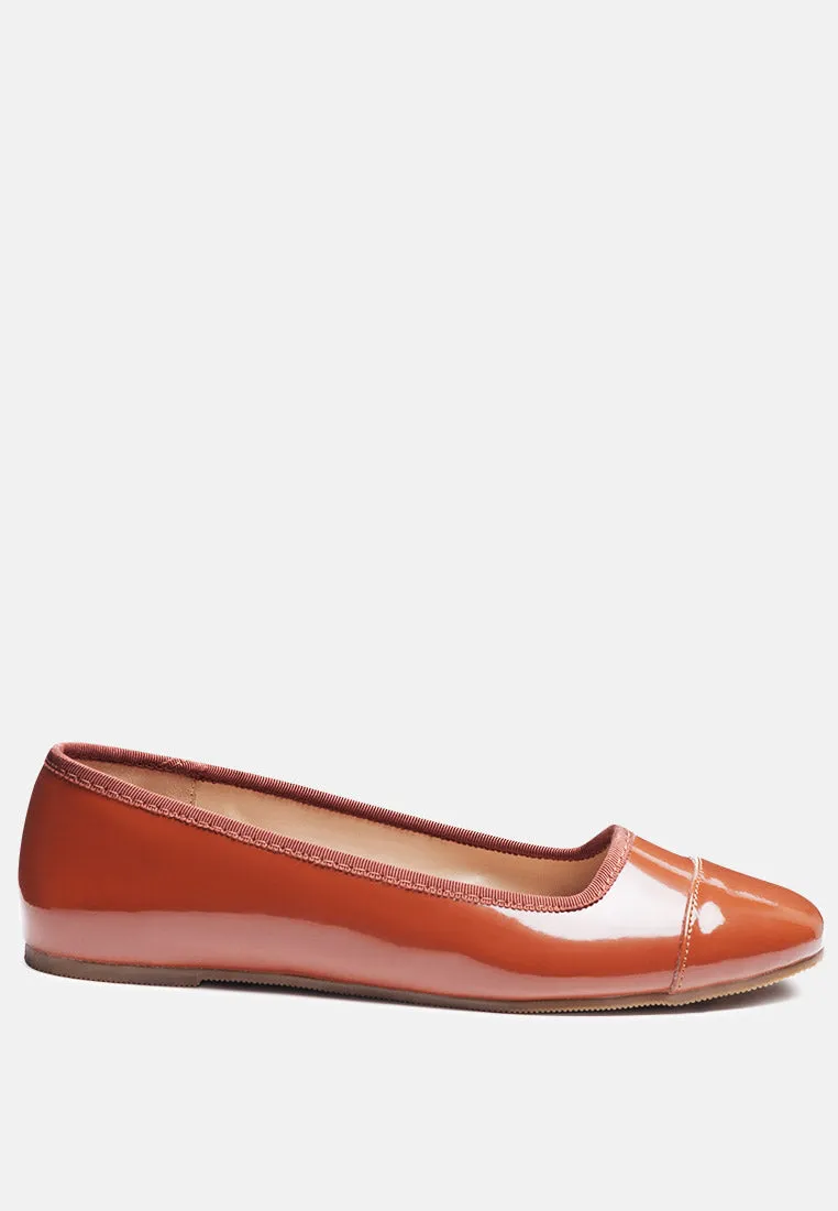 Round toe ballerina flat shoes