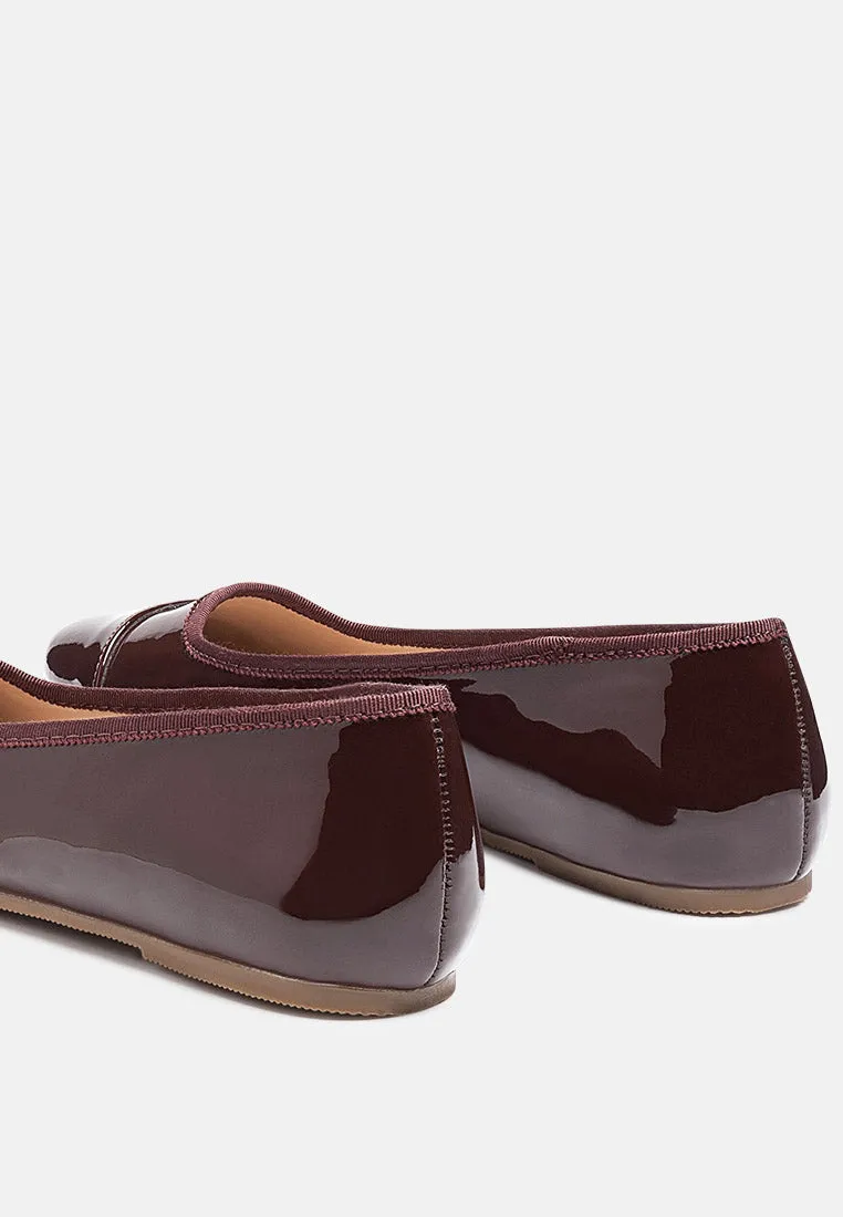 Round toe ballerina flat shoes