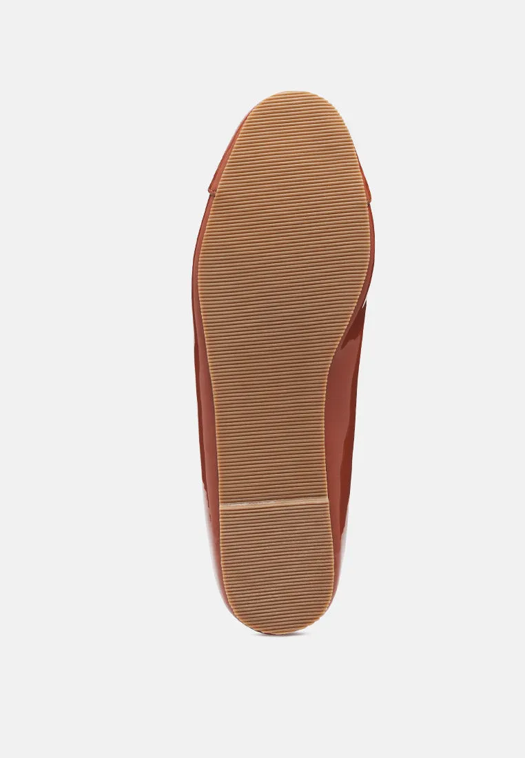 Round toe ballerina flat shoes