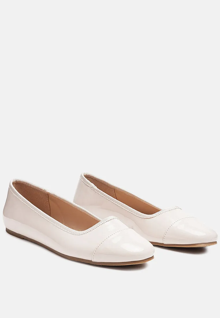Round toe ballerina flat shoes